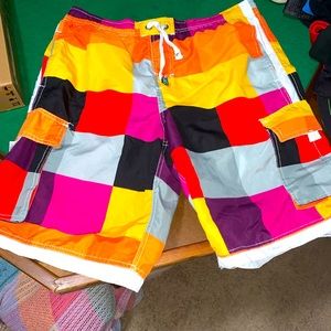 Men’s medium swim trunks